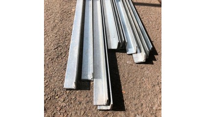 уголок стальной оцинкованный равнополочный 75x75x7 мм Ст3пс купить в Оренбурге