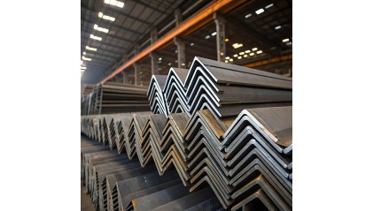 уголок стальной горячекатаный неравнополочный 100x65x8 мм Ст20 купить в Оренбурге