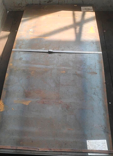 Лист стальной горячекатаный 10x1500x3000 мм Ст3 ГОСТ 19903-2015 фото