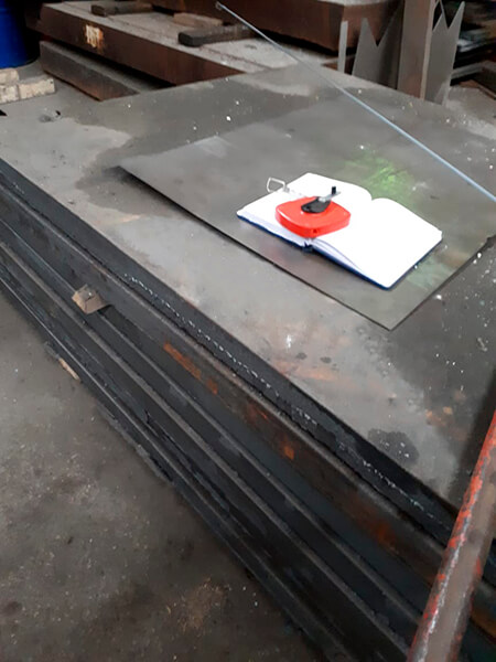 Плита стальная конструкционная 20 мм Ст3 ГОСТ 14637-89 фото